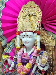 East London Temple Murti Darshan