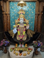 East London Temple Murti Darshan