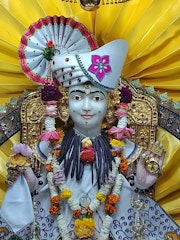 East London Temple Murti Darshan