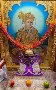 East London Temple Murti Darshan