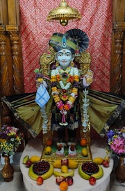 East London Temple Murti Darshan