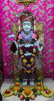 East London Temple Murti Darshan