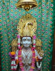 East London Temple Murti Darshan