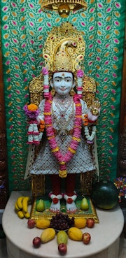 East London Temple Murti Darshan