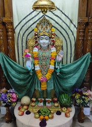 East London Temple Murti Darshan