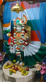 East London Temple Murti Darshan