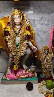 East London Temple Murti Darshan