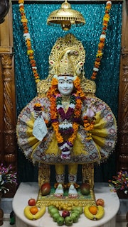 East London Temple Murti Darshan