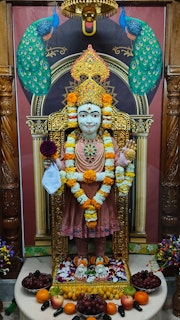 East London Temple Murti Darshan