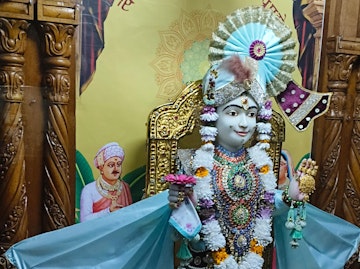 East London Temple Murti Darshan