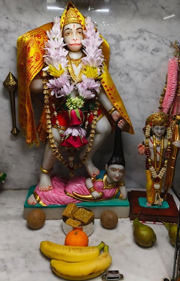 East London Temple Murti Darshan