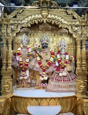 Gadhada Temple Murti Darshan