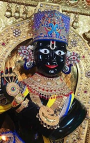 Gadhada Temple Murti Darshan