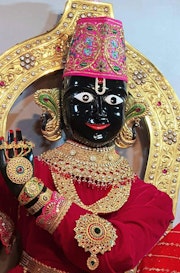 Gadhada Temple Murti Darshan
