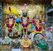 Gadhada Temple Murti Darshan