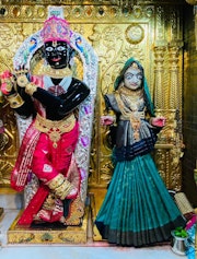 Gadhada Temple Murti Darshan