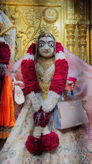 Gadhada Temple Murti Darshan