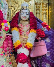 Gadhada Temple Murti Darshan