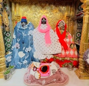 Gadhada Temple Murti Darshan