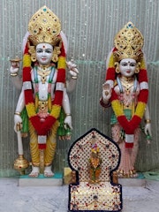Gatwick Temple (ISSO) Murti Darshan