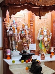 Gatwick Temple (ISSO) Murti Darshan