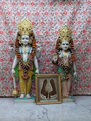 Gatwick Temple (ISSO) Murti Darshan