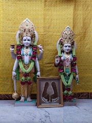 Gatwick Temple (ISSO) Murti Darshan