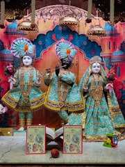 Gatwick Temple (ISSO) Murti Darshan