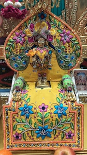 Harrow Temple Murti Darshan