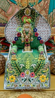 Harrow Temple Murti Darshan