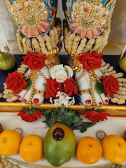 Harrow Temple Murti Darshan