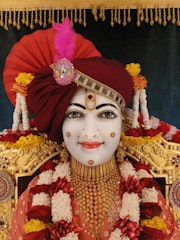 Harrow Temple Murti Darshan