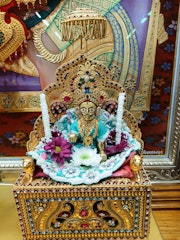 Harrow Temple Murti Darshan
