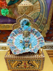 Harrow Temple Murti Darshan