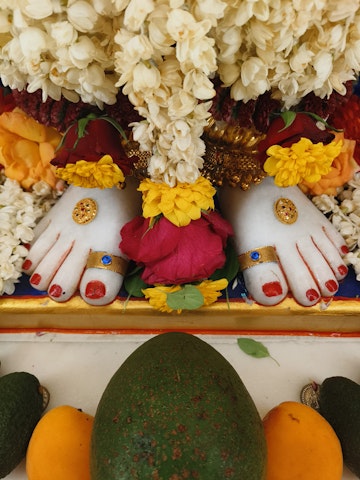 Harrow Temple Murti Darshan