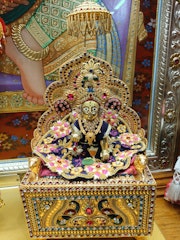 Harrow Temple Murti Darshan