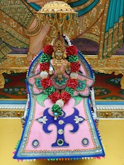 Harrow Temple Murti Darshan