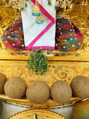 Harrow Temple Murti Darshan