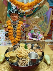 Harrow Temple Murti Darshan