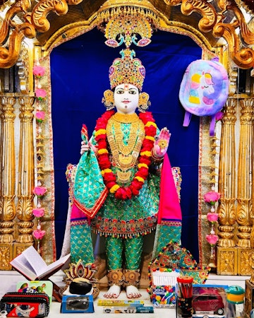 Jetalpur Temple Murti Darshan