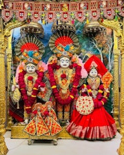 Jetalpur Temple Murti Darshan