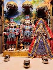 Jetalpur Temple Murti Darshan