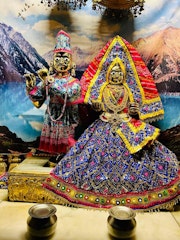 Jetalpur Temple Murti Darshan