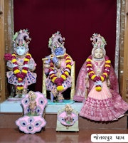 Jetalpur Temple Murti Darshan