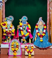 Jetalpur Temple Murti Darshan