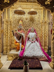 Jetalpur Temple Murti Darshan