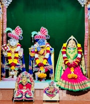 Jetalpur Temple Murti Darshan