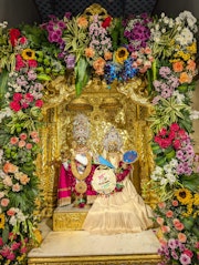 Jetalpur Temple Murti Darshan
