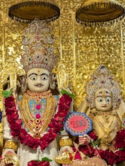 Jetalpur Temple Murti Darshan