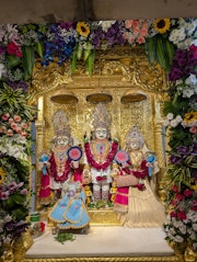 Jetalpur Temple Murti Darshan